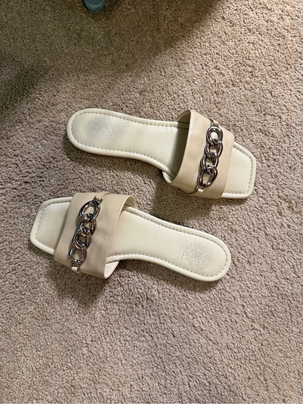 Vince Camuto Sanoral flat Leather slide sandals cream bone silver hardware 9 - Picture 2 of 6